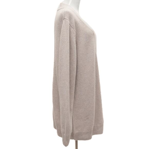 One Grey Day Superfine Merino Wool Blend V-Neck Sweater Size Medium - Picture 4 of 11